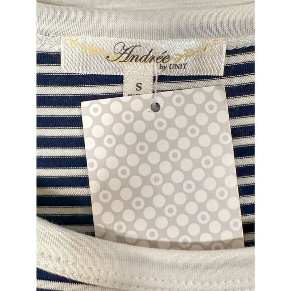 NEW Andree By Unit Women's Stripe Scoop Neck Slit Blouse Top Black White Small - Picture 6 of 11